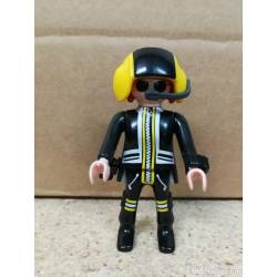 PO006 PLAYMOBIL MUJER POLICIA